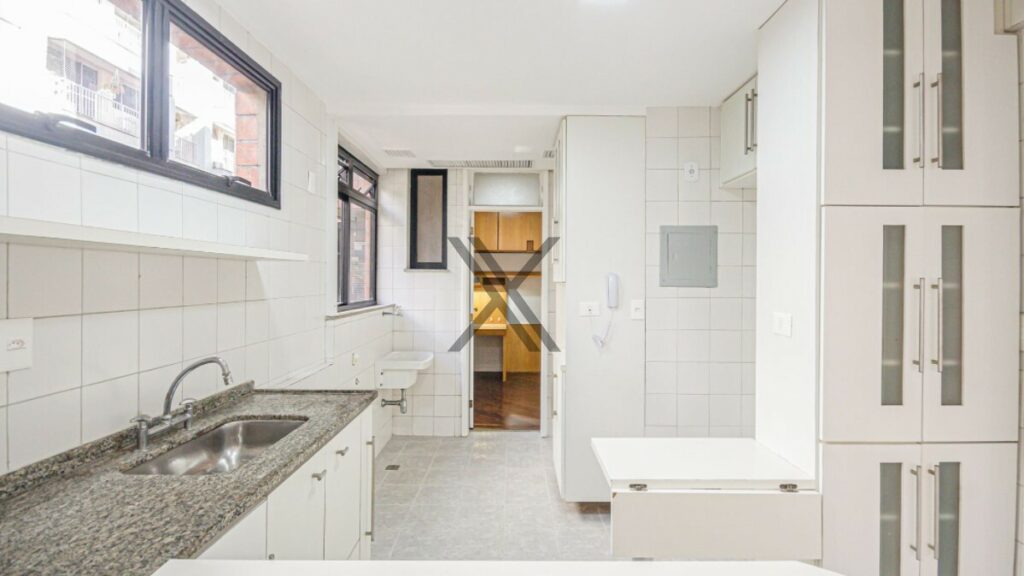 Apartamento 2 Quartos Solar da Baronesa Lagoa Rio de Janeiro RJ 11