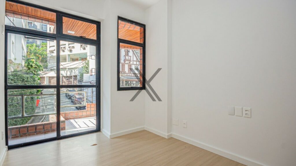 Apartamento 2 Quartos Solar da Baronesa Lagoa Rio de Janeiro RJ 20