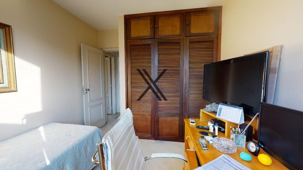 Apartamento de 3 Quartos Reformado no Leblon 10