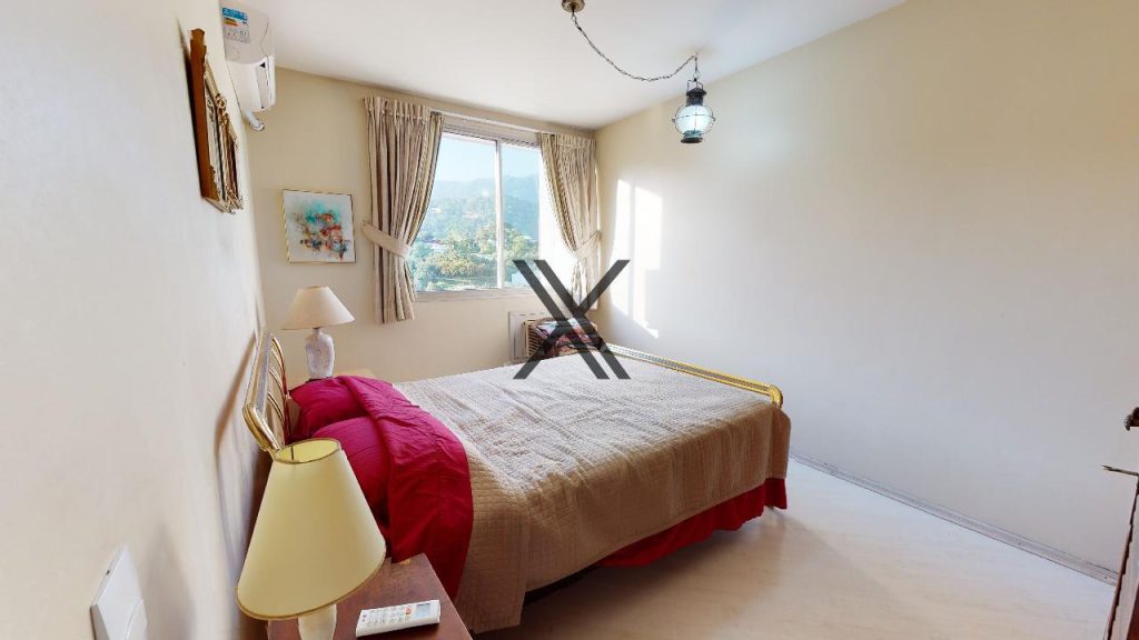 Apartamento de 3 Quartos Reformado no Leblon 12