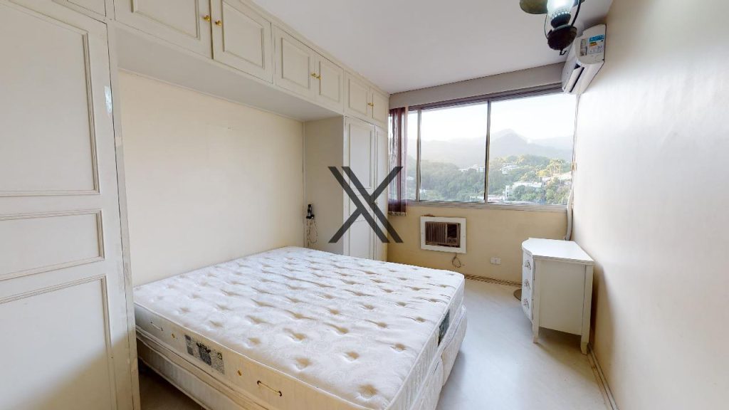 Apartamento de 3 Quartos Reformado no Leblon 16