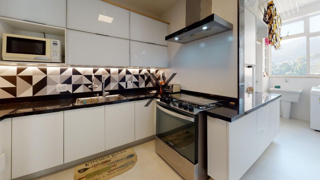 Apartamento de 3 Quartos Reformado no Leblon 20