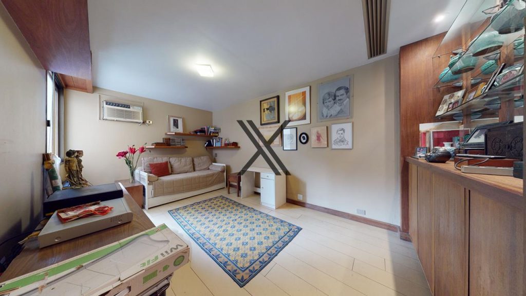 Apartamento de 4 Quartos Lagoa 13