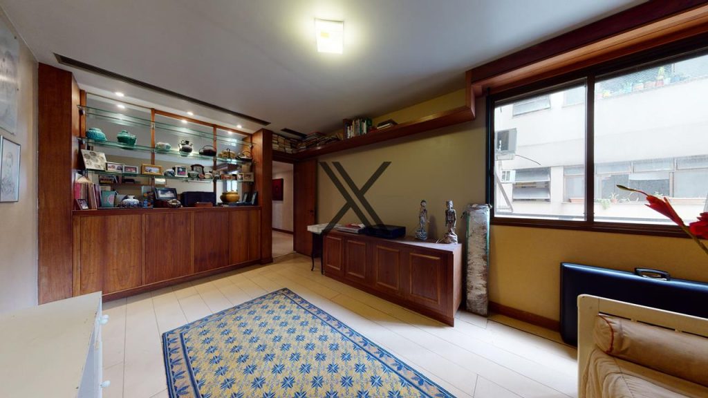Apartamento de 4 Quartos Lagoa 15