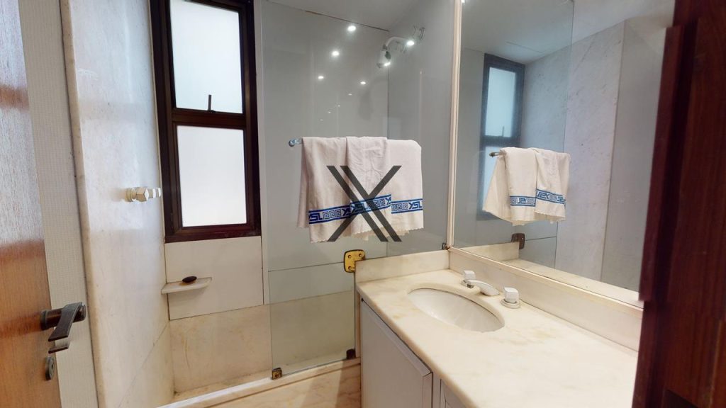 Apartamento de 4 Quartos Lagoa 16