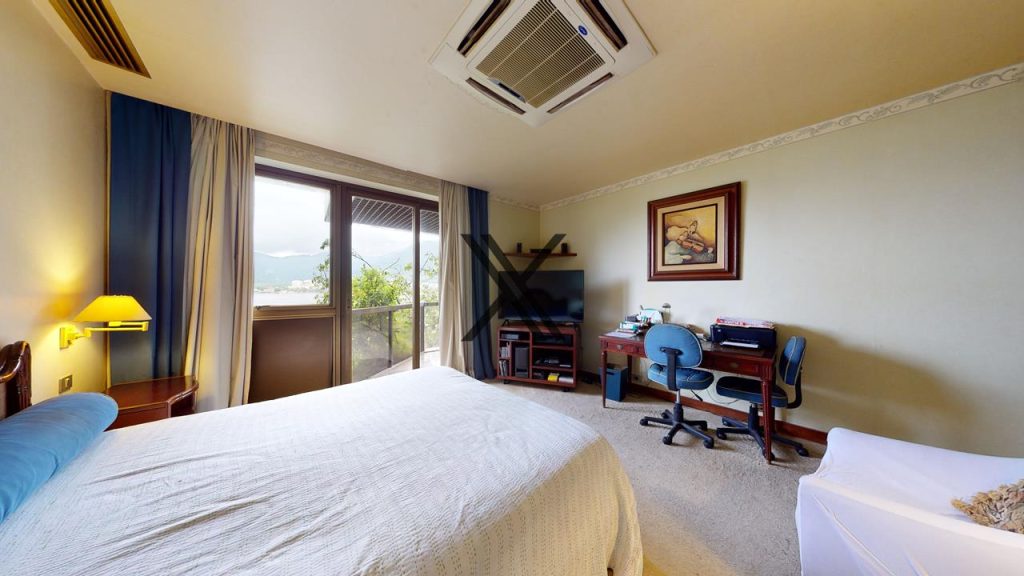 Apartamento de 4 Quartos Lagoa 25