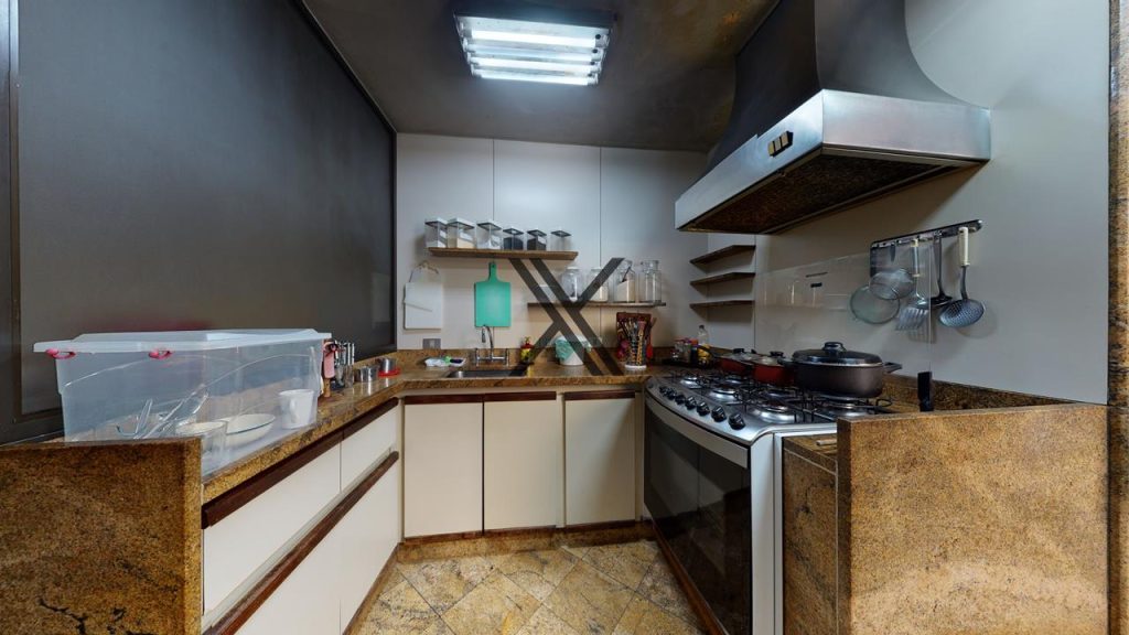 Apartamento de 4 Quartos Lagoa 33