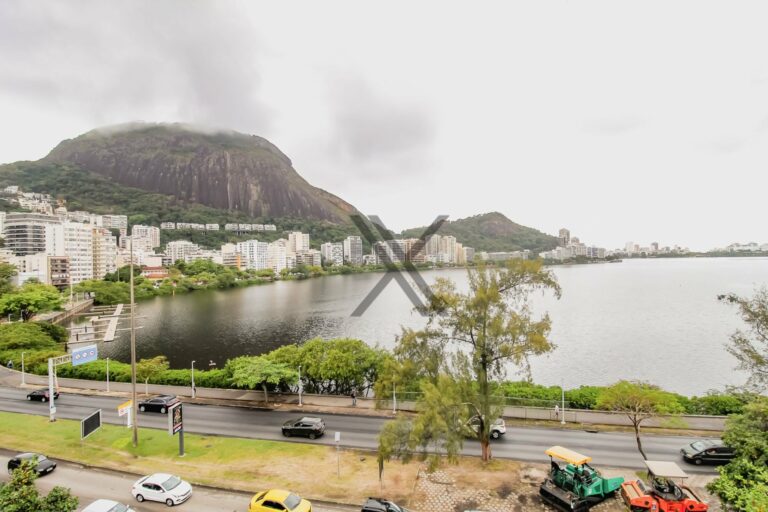 Apartamento 3 Quartos Ed Solar Príncipe Luiz na Lagoa — foto 1