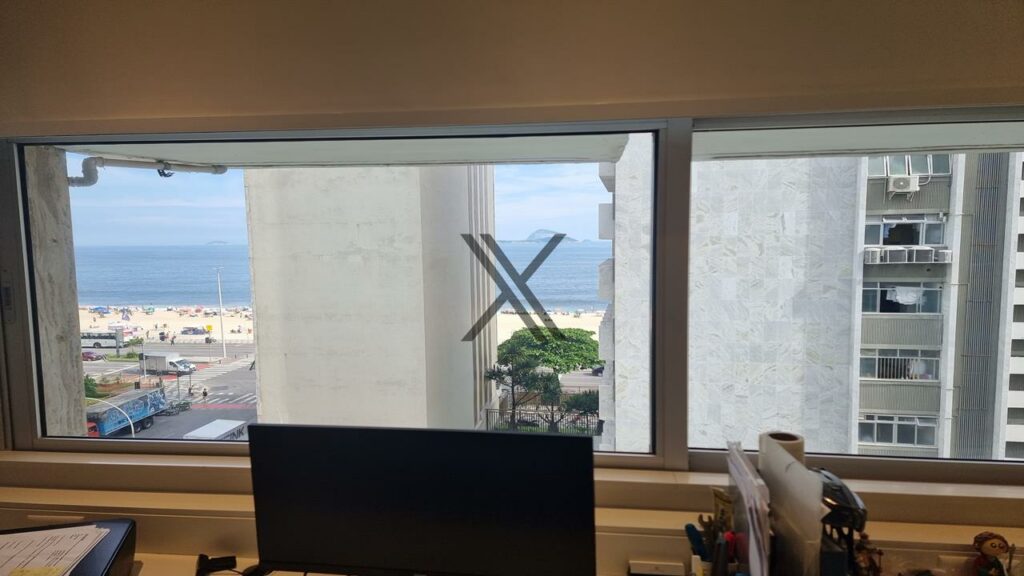 Apartamento 3 Suítes com Vista Mar Leblon126