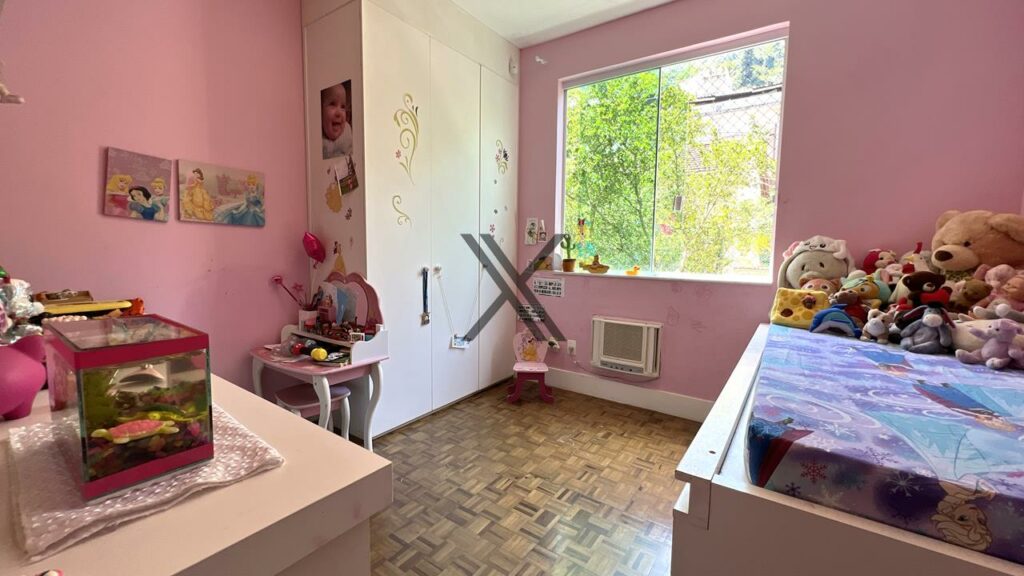 Casa com 7 Quartos no Humaitá Rio de Janeiro rj 17