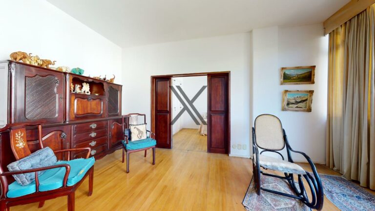 Apartamento Quadra da Praia com 3 Quartos Leblon — foto 4