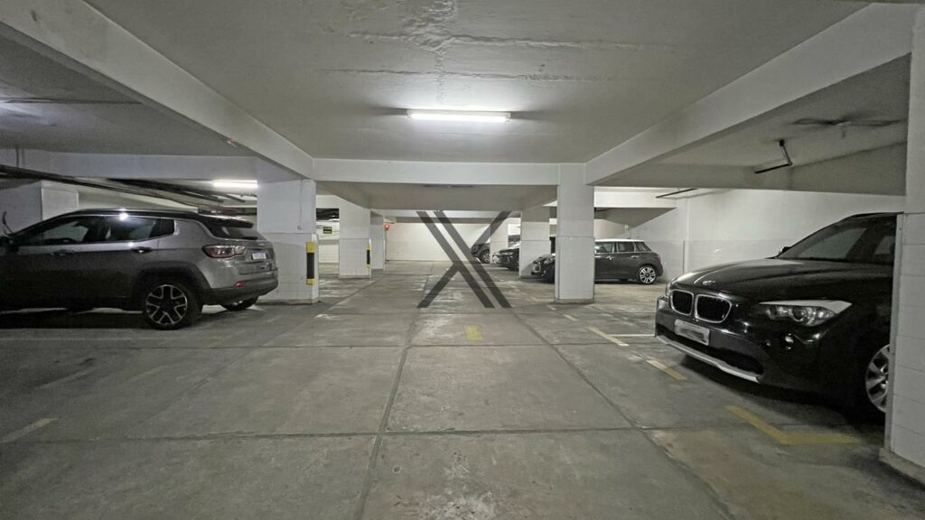 Apartamento com 2 Quartos Quadra da Praia Leblon Rio de Janeiro rj 23