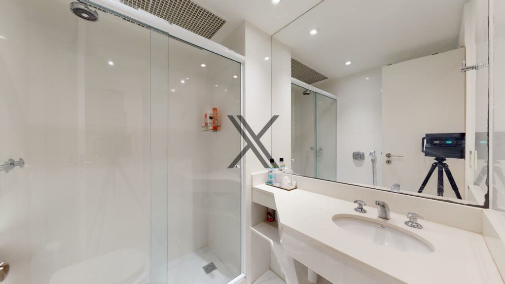 Apartamento com 2 Quartos Quadra da Praia Leblon Rio de Janeiro rj 5