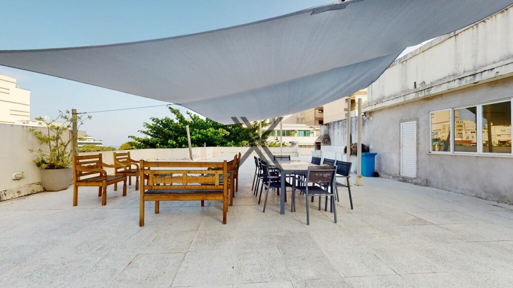 Apartamento com 3 Suítes Leblon Rio de Janeiro rj 25