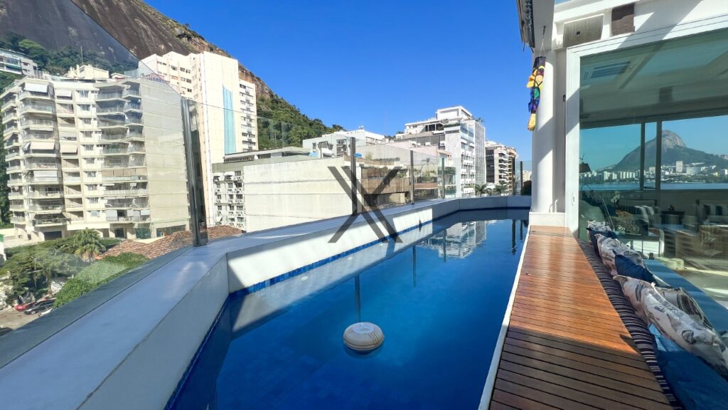 Cobertura 4 Suítes Reformada Lagoa Rio de Janeiro rj 31