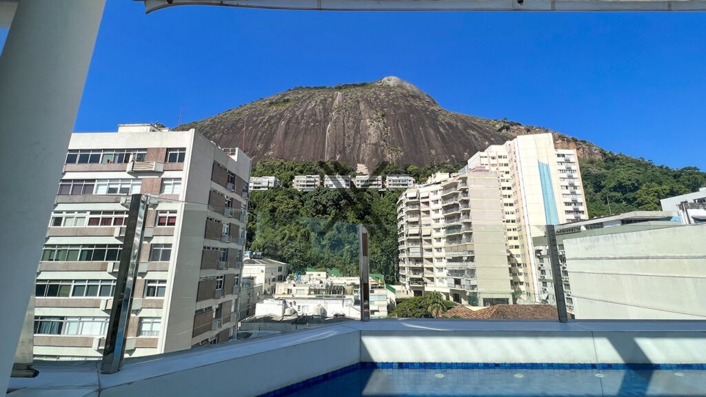 Cobertura 4 Suítes Reformada Lagoa Rio de Janeiro rj 32