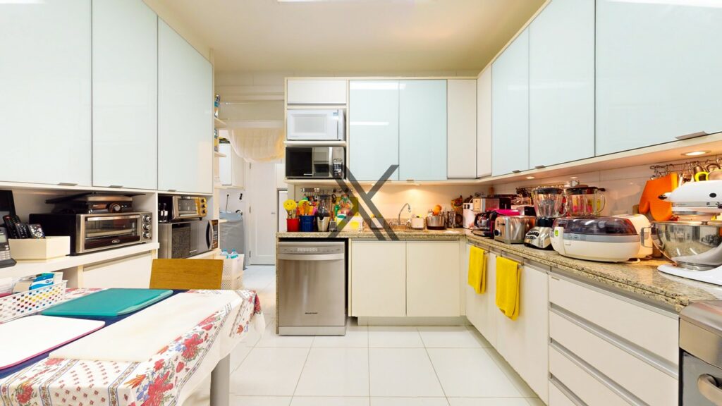 Apartamento 2 Quartos Reformado em Ipanema Rio de Janeiro RJ 17