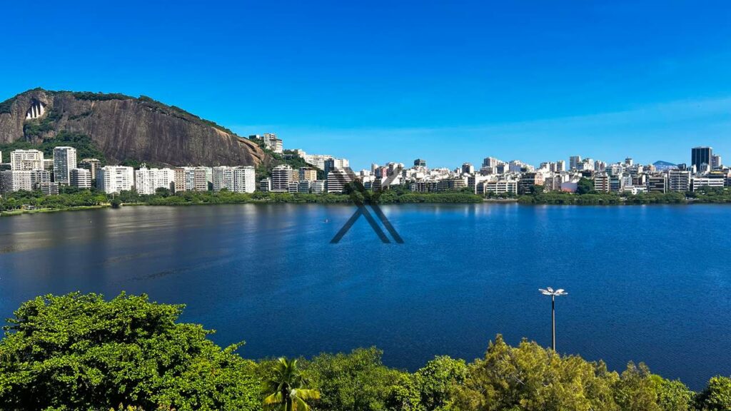 Apartamento com Vista Espetacular na Lagoa Rio de Janeiro RJ 14
