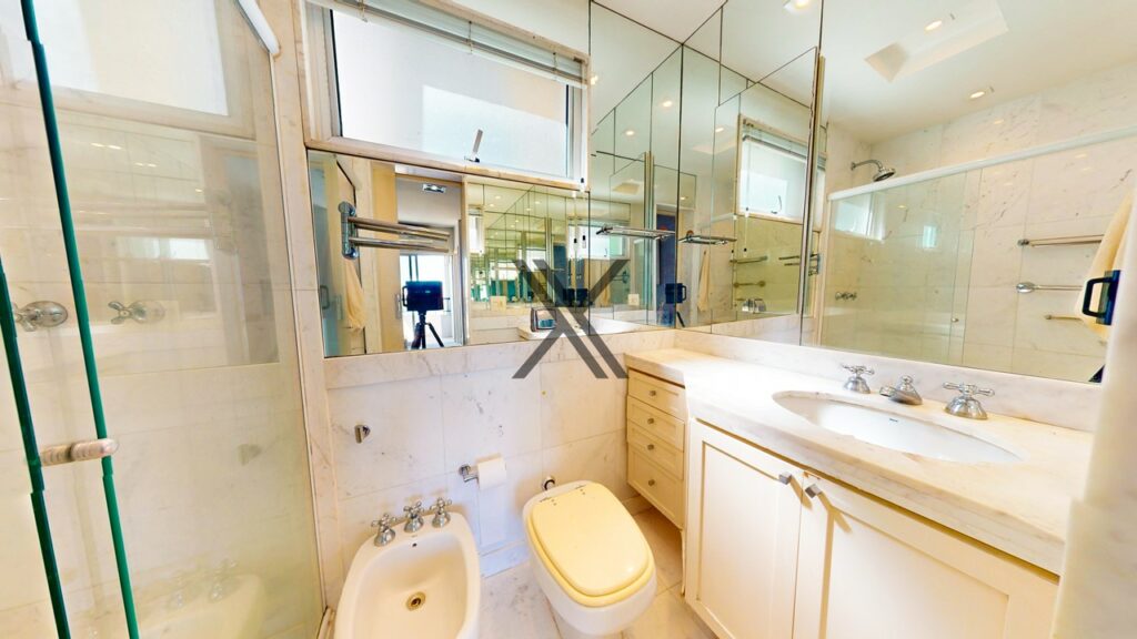 Apartamento com Vista Espetacular na Lagoa Rio de Janeiro RJ 22