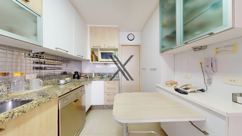 Apartamento com Vista Espetacular na Lagoa Rio de Janeiro RJ 24