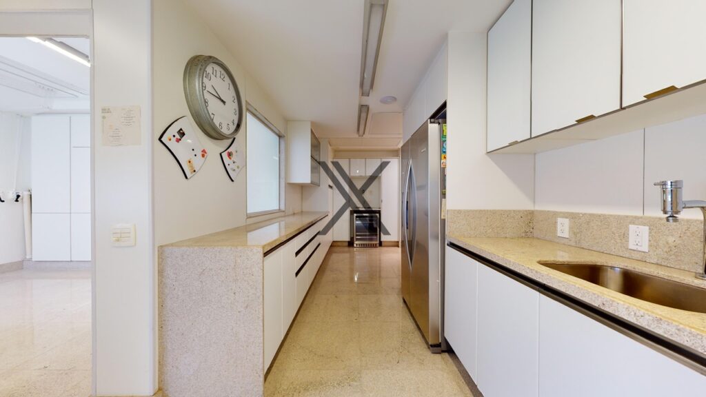 Leblon Vista Mar com 3 Quartos Rio de Janeiro RJ 22