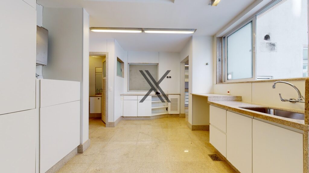 Leblon Vista Mar com 3 Quartos Rio de Janeiro RJ 27