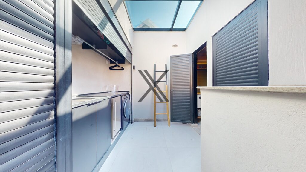 Cobertura Duplex Reformada no Leblon Rio de Janeiro RJ 21