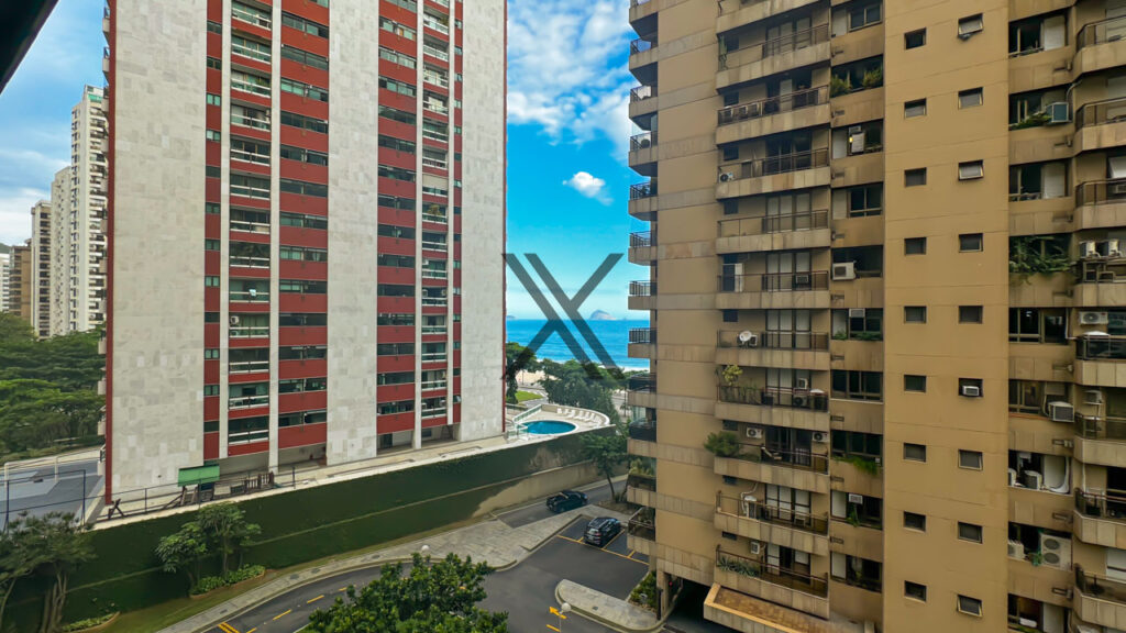 Apartamento de 3 Quartos na Exclusiva Orla de São Conrado 7