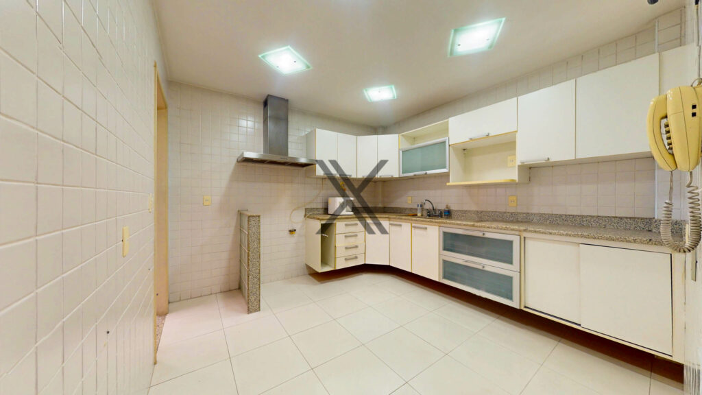 apartamento na quadra da praia do leblon rio de janeiro rj 12