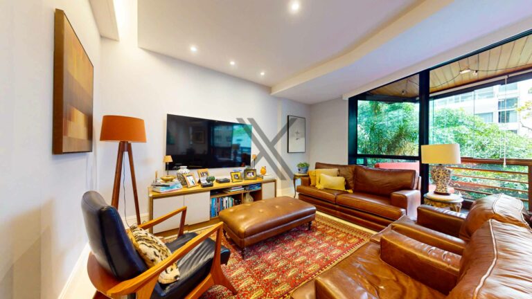 Apto Reformado com 2 Quartos Ipanema — foto 3