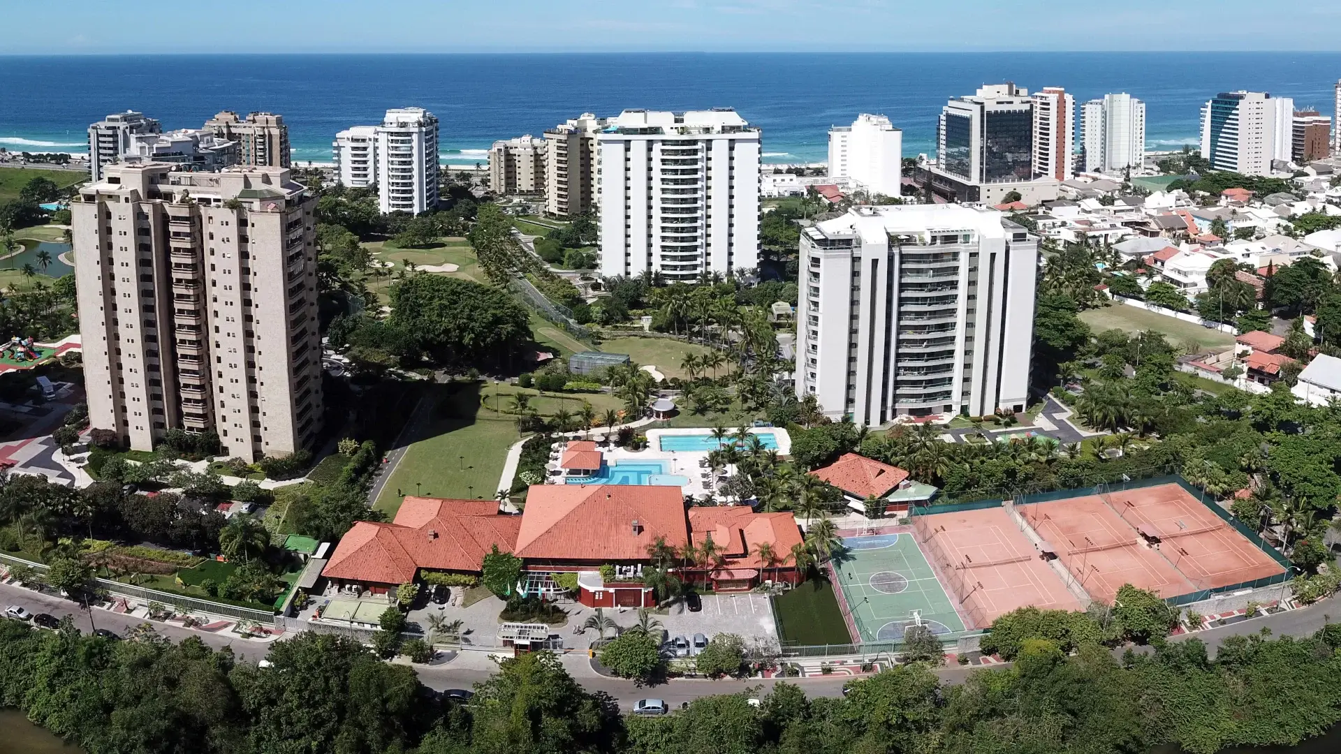 Apartamento Golden Green Barra 274m²