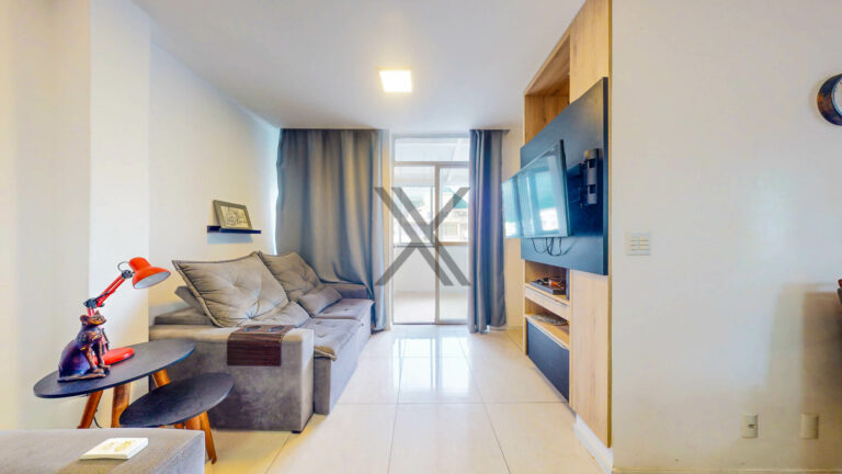 Apartamento Linear em Copacabana com 3 quartos reformado