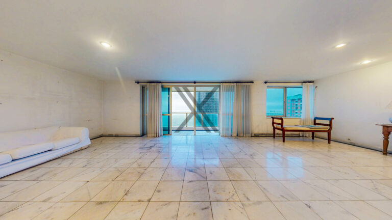 Apartamento Linear em São Conrado com 5 Quartos — foto 1