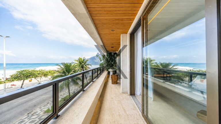 Apartamento Frente Mar em Ipanema com 3 quartos — foto 1